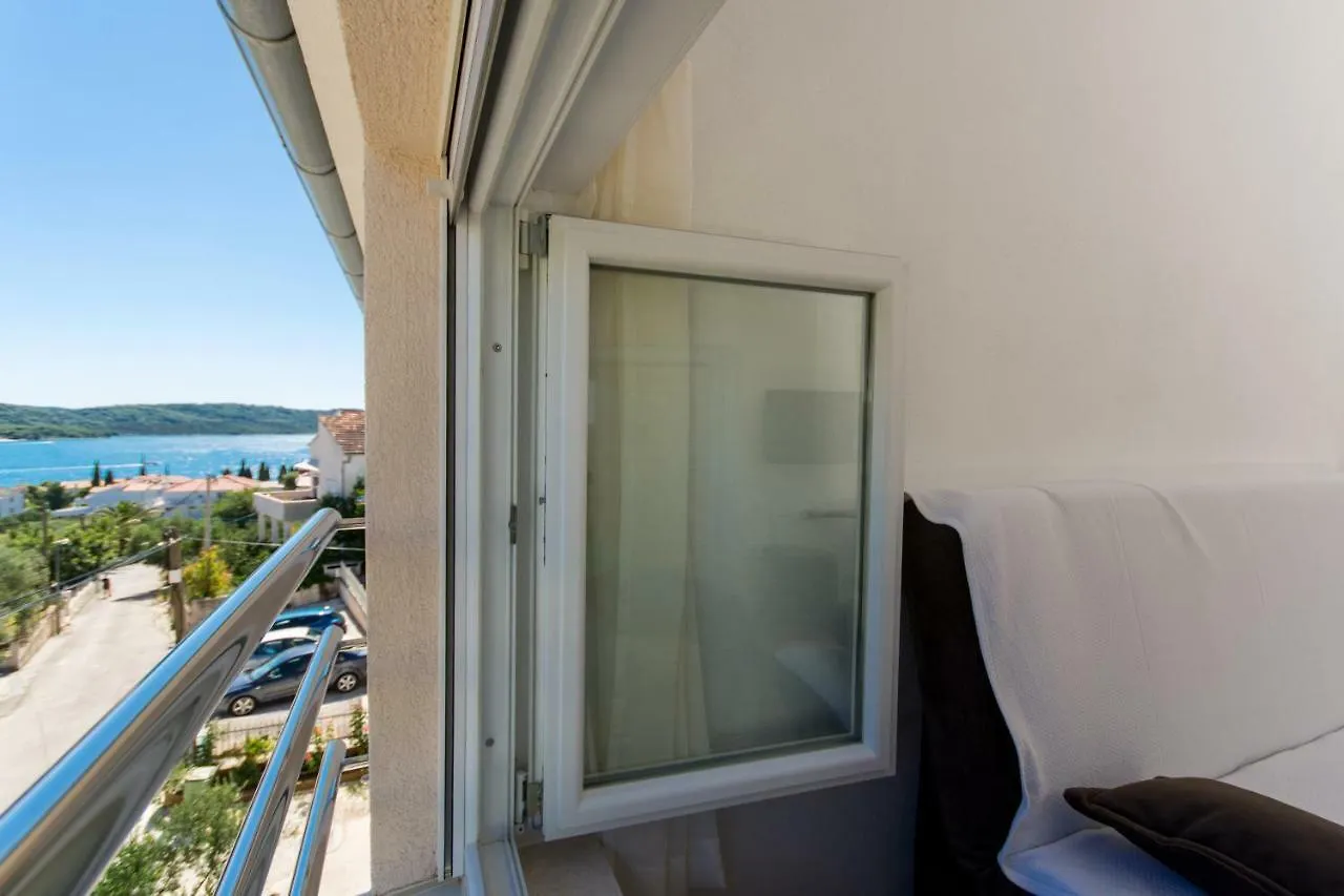 Villa Bozana Trogir 0*,