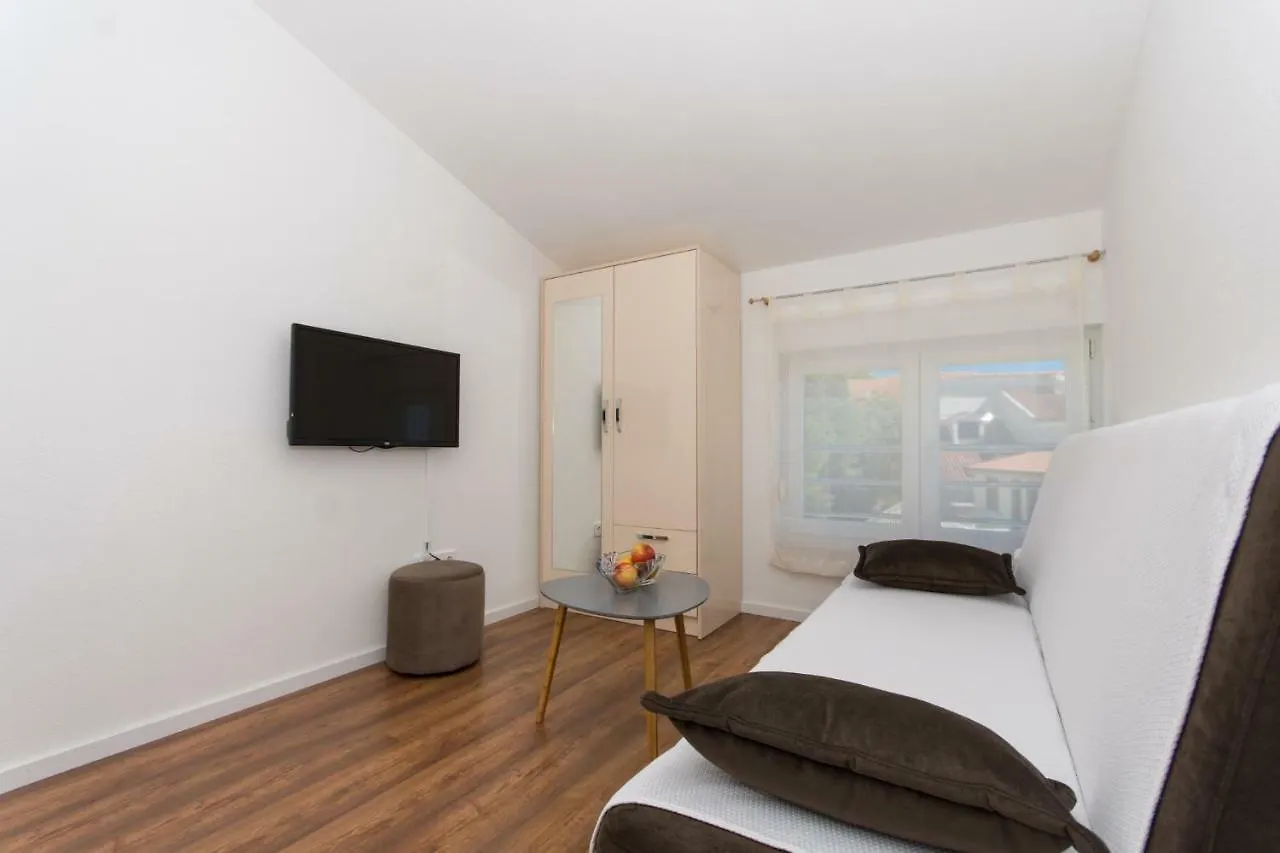 Villa Bozana Trogir 0*,