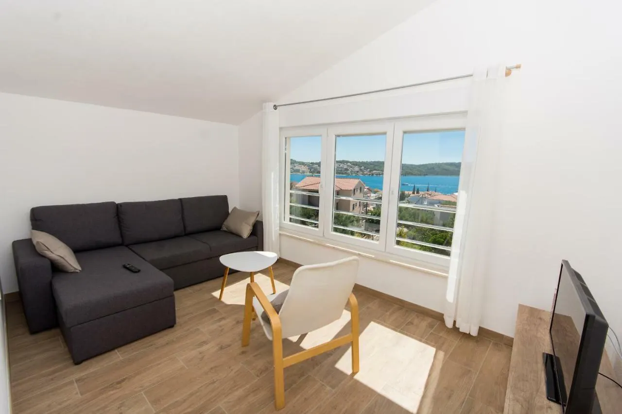 Villa Bozana Trogir 0*,