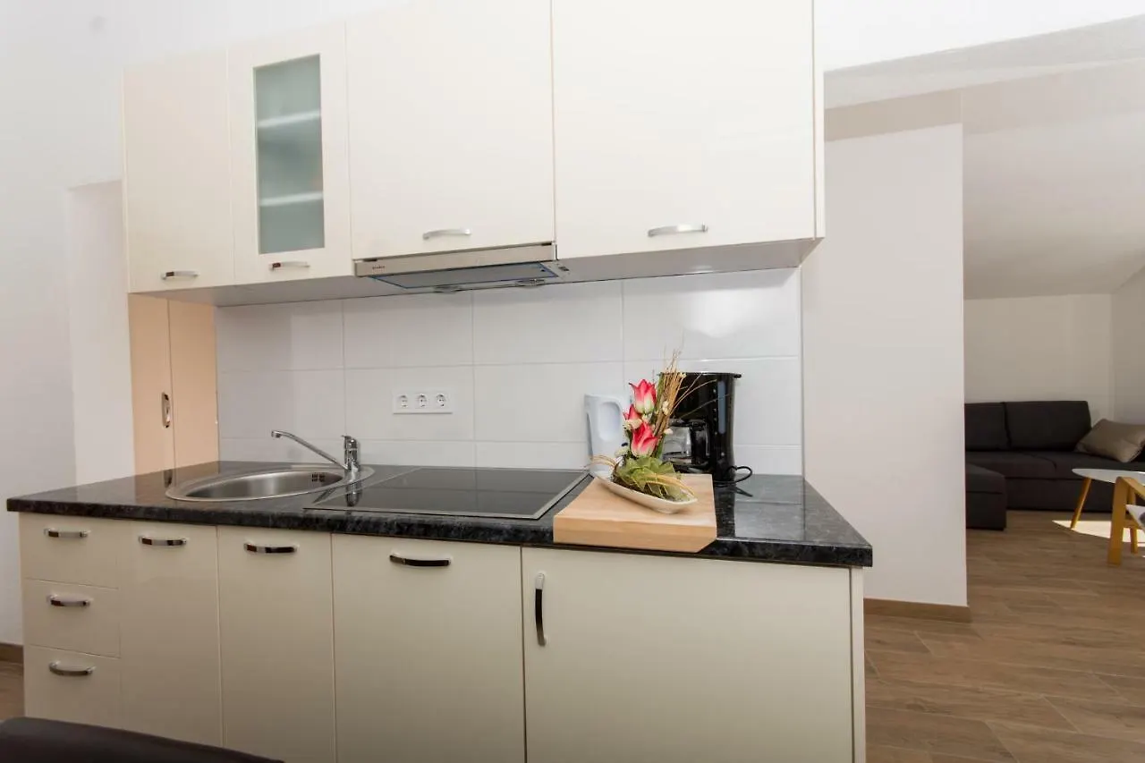 Villa Bozana Trogir 0*,  Horvátország