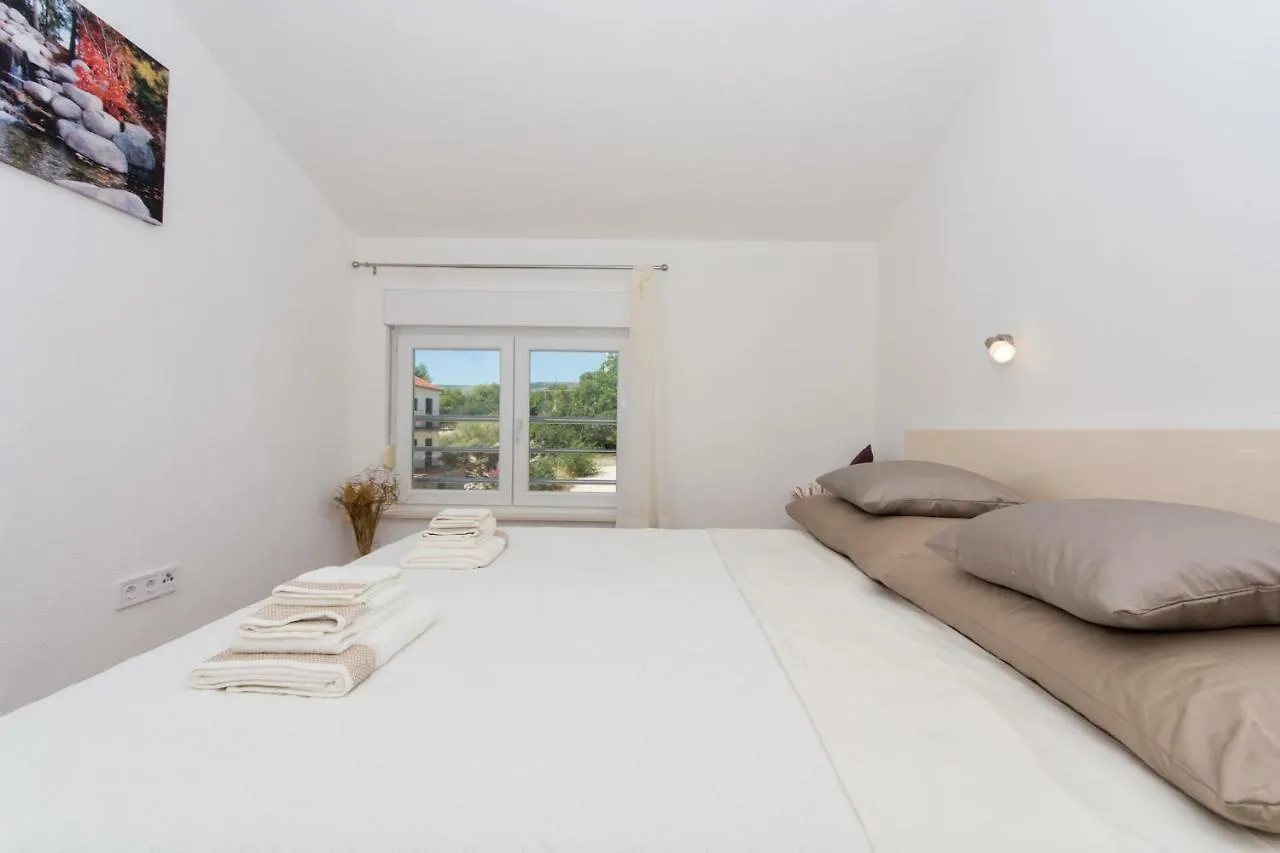 Villa Bozana Trogir Apartment